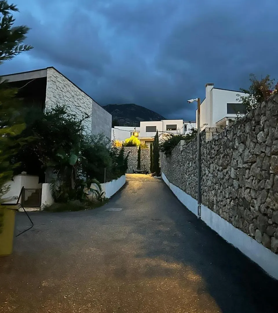 Villa 58 Dhërmi